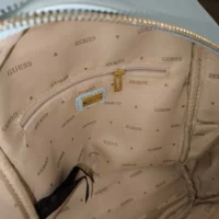 GUESS Mochila Cassie Quilted - Azul Acolchada