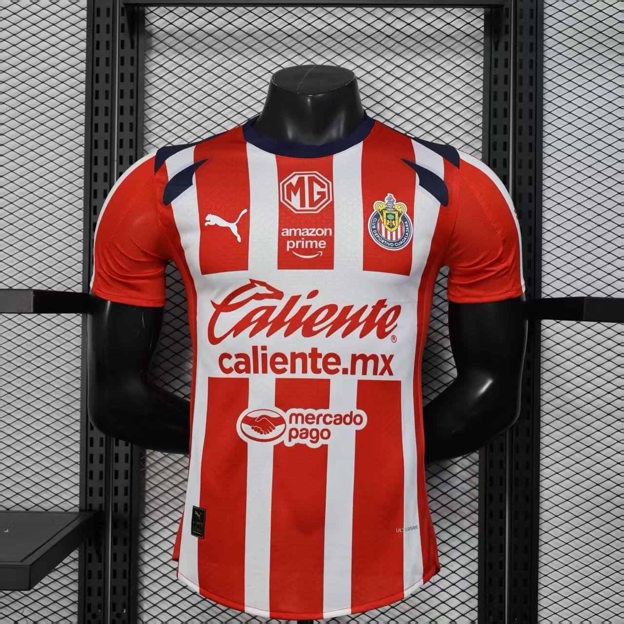 Jersey Chivas local 25-26 PUMA