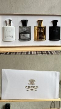 Set Creed 4x30ml Hombre - Aventus + Silver Mountain Water + Millesime Imperial + Green Irish Tweed - Cofre de Lujo
Hombre