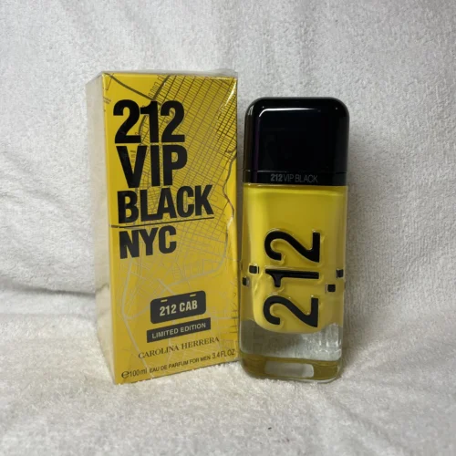 Carolina Herrera 212 VIP Black Cab EDP 100ml Hombre (1) Carolina Herrera 212 VIP Black Cab EDP 100ml Hombre (1)