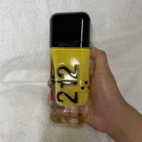 Carolina Herrera 212 VIP Black Cab EDP 100ml Hombre (2)